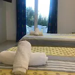 Lejlighed Banos And Swimming Pool Roda (Corfu)