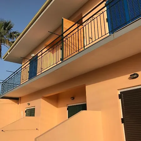 In - Amazing 1 Bed Banos And Swimming Pool * רודה
